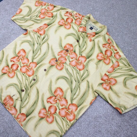Tommy Bahama Camp Shirt Adult XL Loop Collar Yellow Floral Silk S/S Button Up - Picture 3 of 12